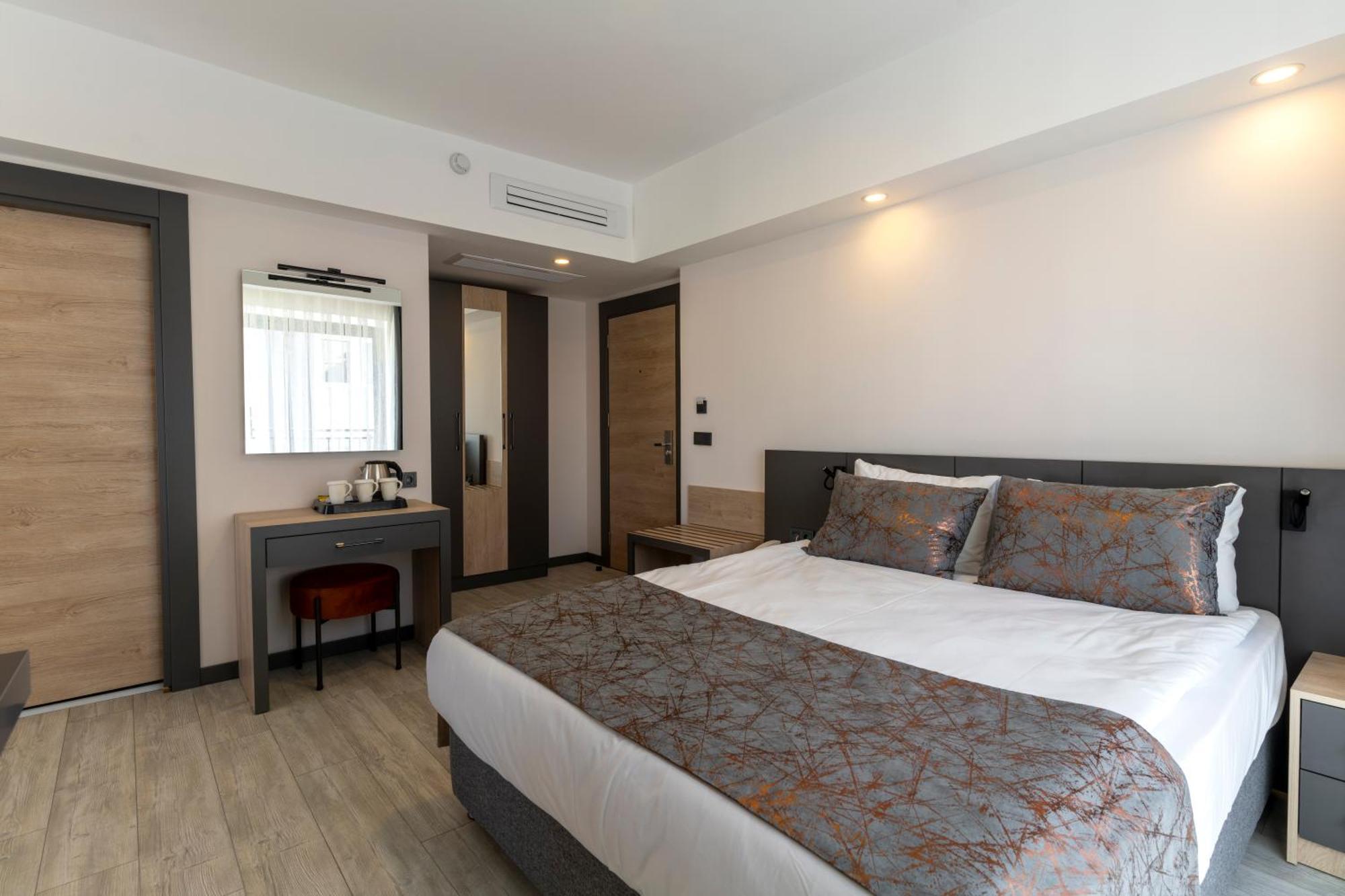 Otel Irenic 4*